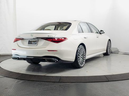 Used 2023 Mercedes-Benz S 500 4MATIC image 35