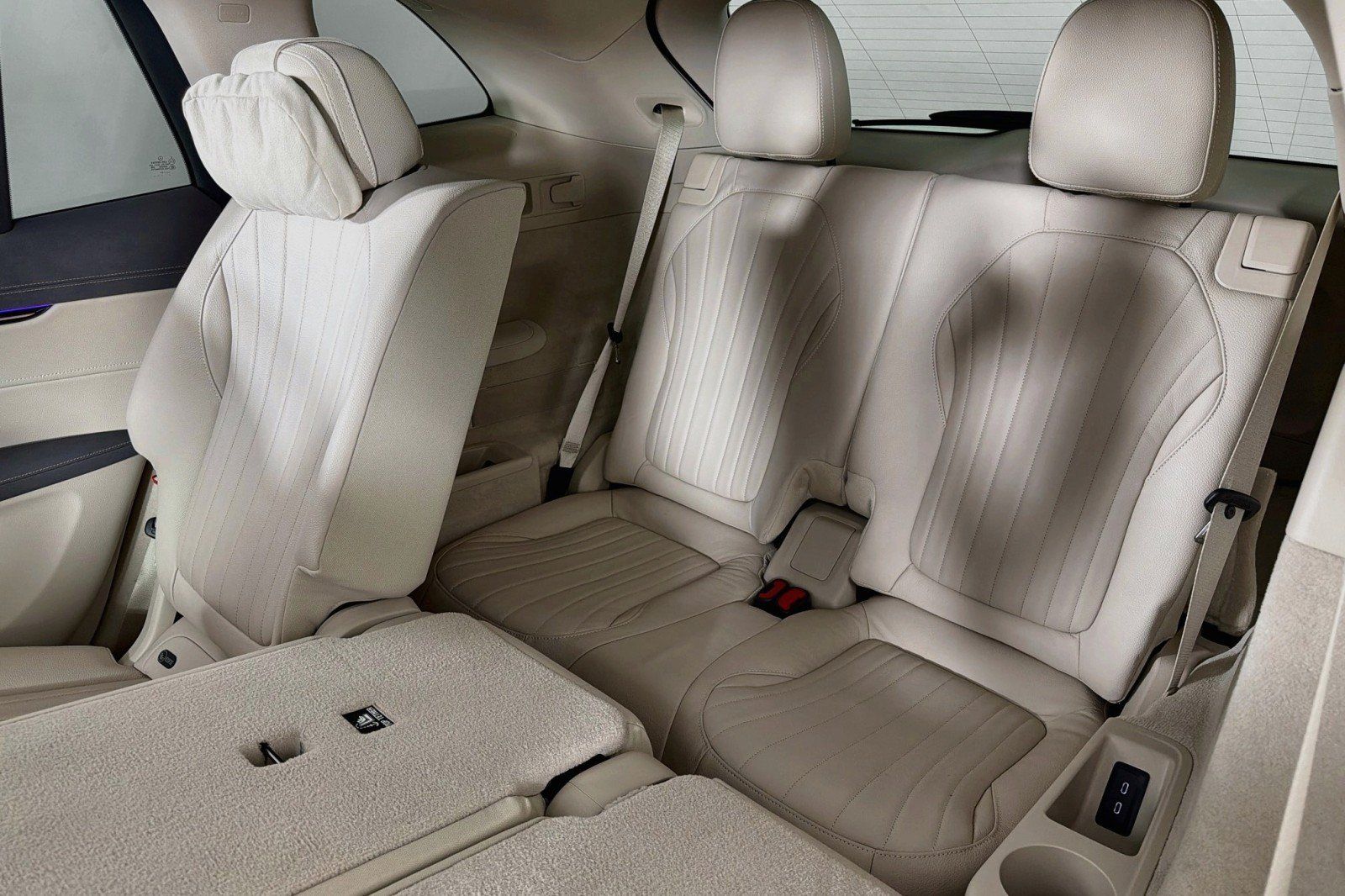 Certified 2024 Mercedes-Benz EQS 450+ SUV image 10