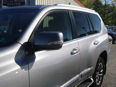 Used 2017 Lexus GX 460 Luxury image 4