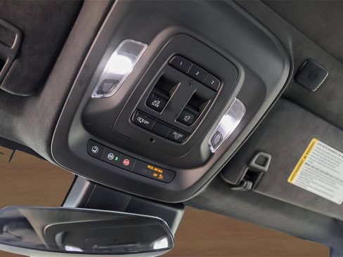 Certified 2024 Cadillac CT4 V Blackwing w/ Driver Assist Package image 24