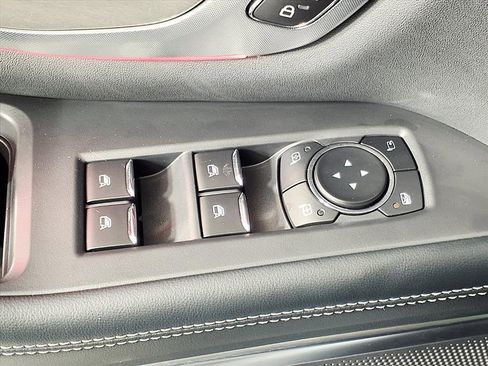 Used 2025 Ford Expedition Platinum w/ Driver's Package image 12