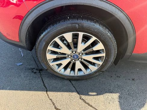 Used 2020 Ford Escape Titanium AWD/4WD image 19
