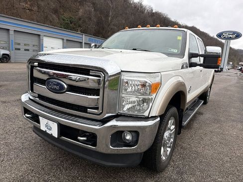 Used 2014 Ford F250 Lariat w/ Lariat Ultimate Package image 11