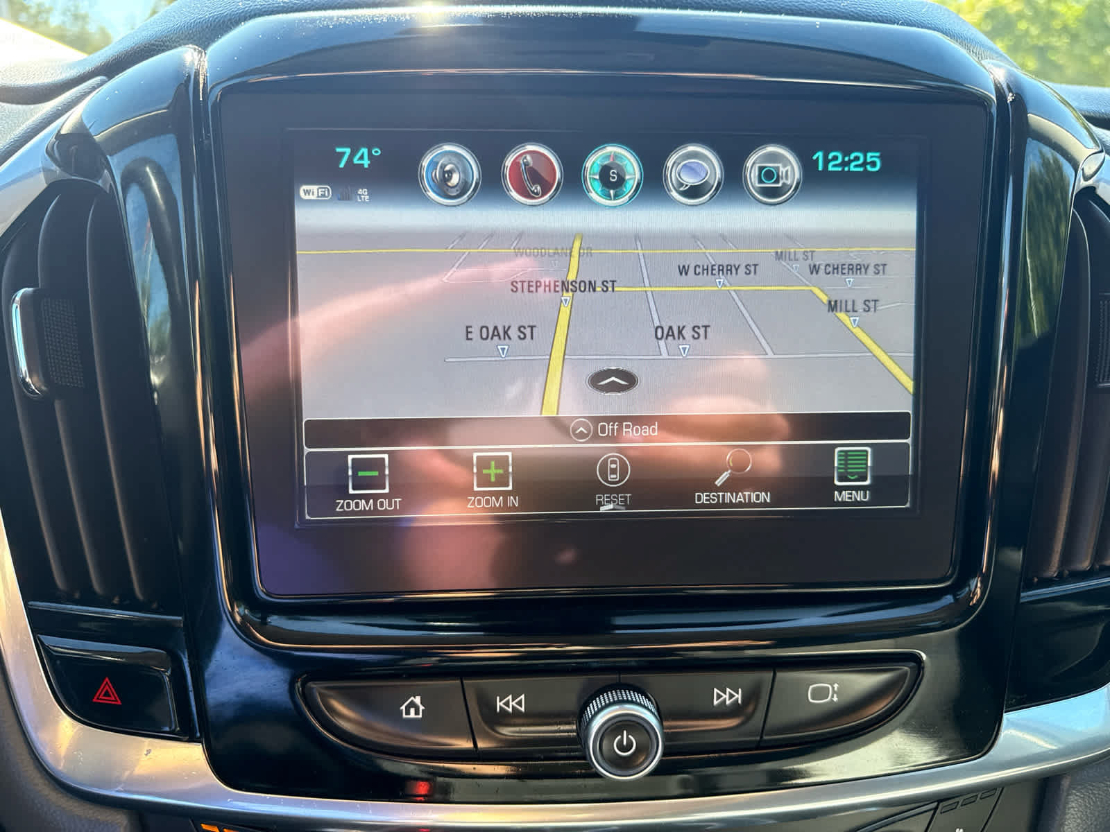 Used 2018 Chevrolet Traverse Premier AWD/4WD image 24