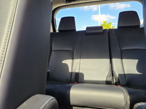 Used 2024 Toyota Grand Highlander Limited image 13