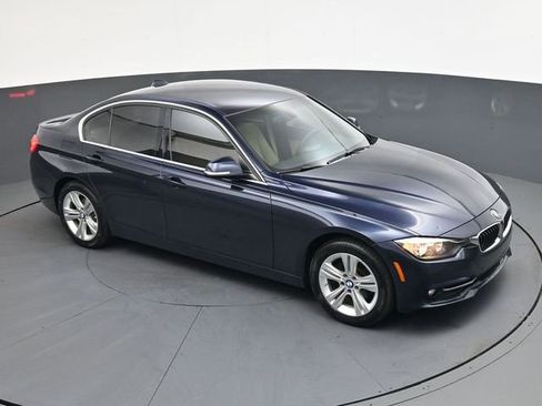 Used 2017 BMW 330i Sedan image 25