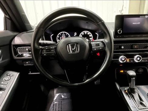 Used 2024 Honda Civic Sport image 5