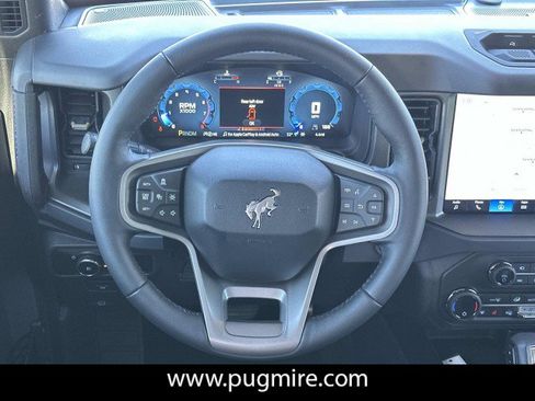 New 2026 Ford Bronco Badlands AWD/4WD image 23