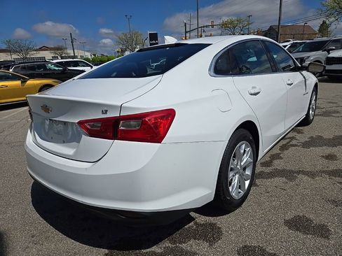 Used 2023 Chevrolet Malibu LT FWD image 3