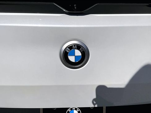 Used 2026 BMW X2 xDrive28i w/ Technology Package image 9