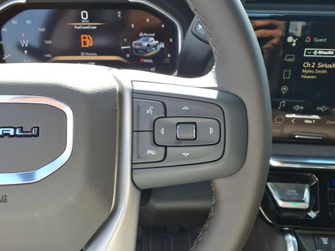 New 2026 GMC Sierra 2500 Denali w/ Denali Reserve Package AWD/4WD image 12
