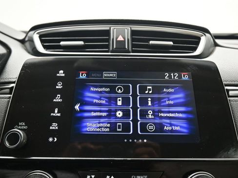 Used 2018 Honda CR-V Touring image 16