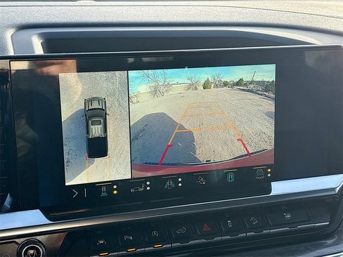 Used 2023 Chevrolet Silverado 1500 LTZ image 13