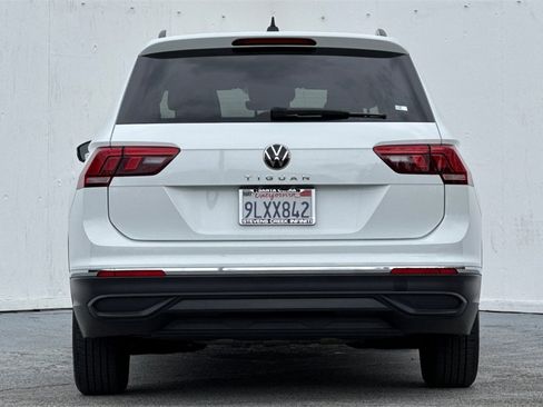 Used 2024 Volkswagen Tiguan S image 5