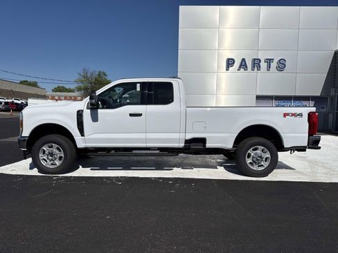 New 2026 Ford F350 4x4 SuperCab Super Duty image 6