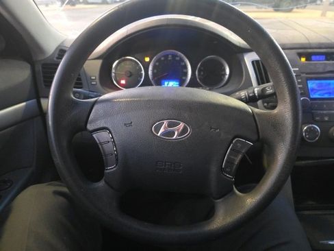 Used 2010 Hyundai Sonata GLS image 13
