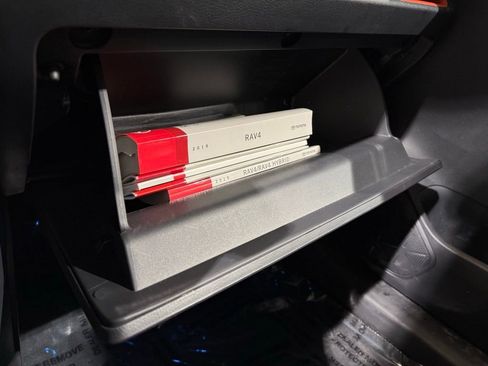 Certified 2019 Toyota RAV4 Adventure image 31