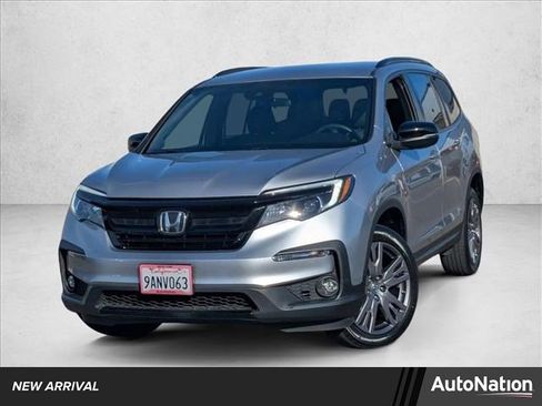 Used 2022 Honda Pilot Sport image 1