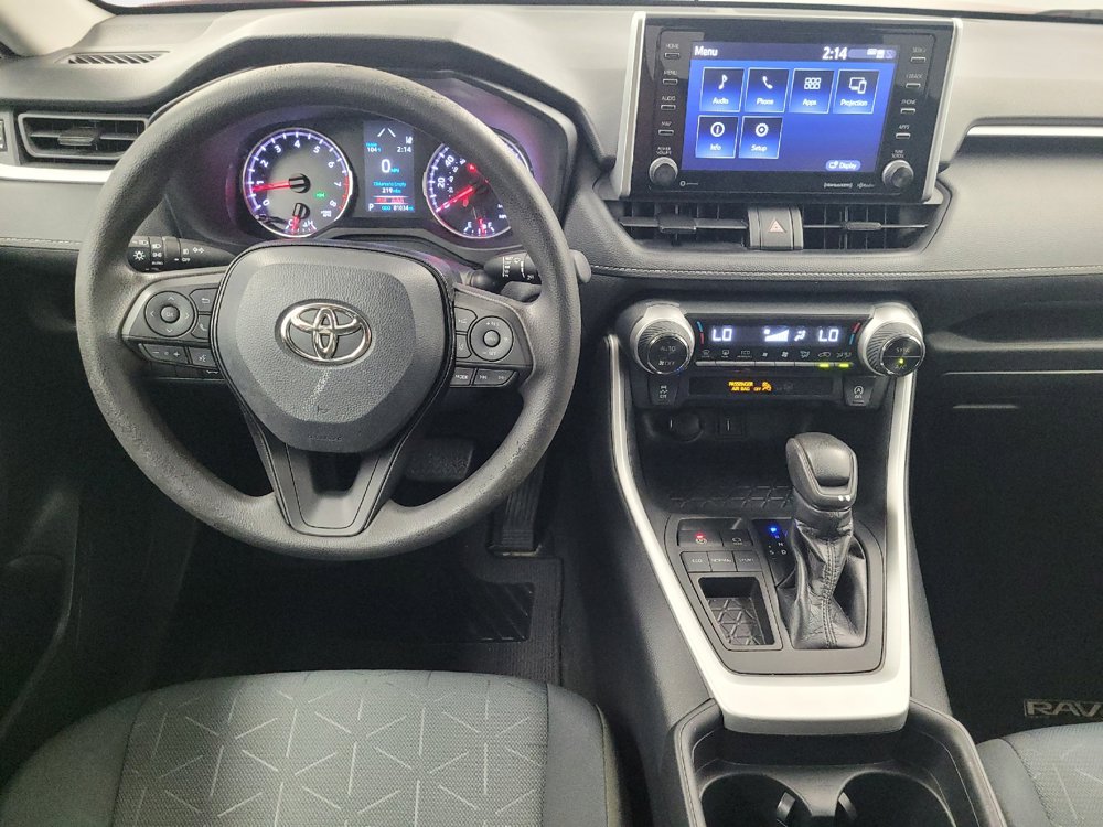 Used 2021 Toyota RAV4 XLE w/ Convenience Package FWD image 22