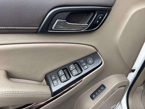 Used 2018 GMC Yukon SLT w/ Open Road Package image 22