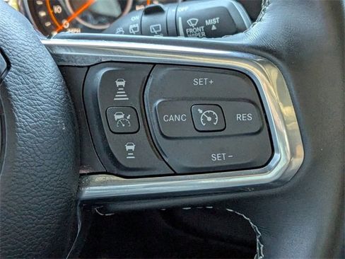 Used 2021 Jeep Wrangler Unlimited Sahara image 29