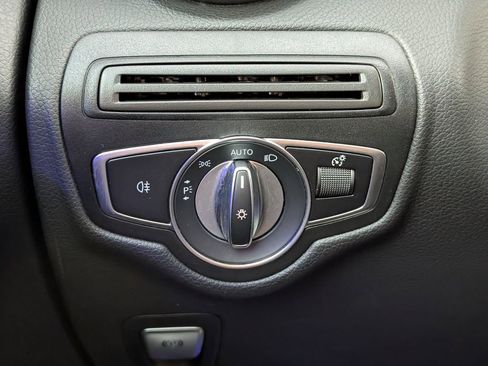 Certified 2022 Mercedes-Benz GLC 300 4MATIC image 20