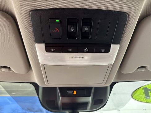 Used 2021 Nissan Rogue SL image 13