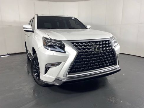 Used 2023 Lexus GX 460 Premium w/ Accessory Package AWD/4WD image 5
