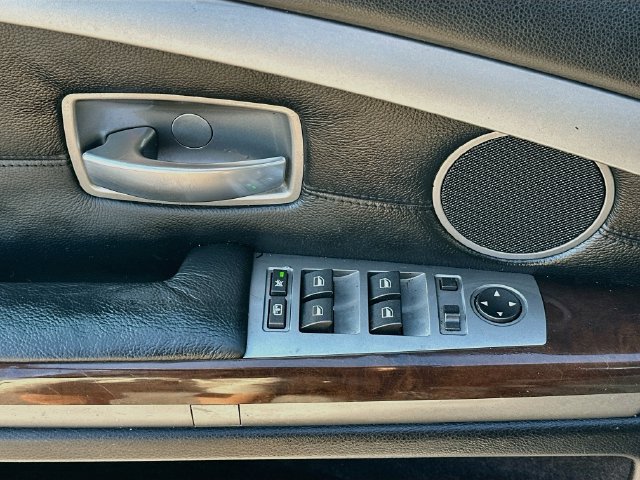 Used 2008 BMW 750Li RWD image 17