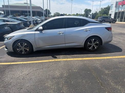 Used 2021 Nissan Sentra SV FWD image 3
