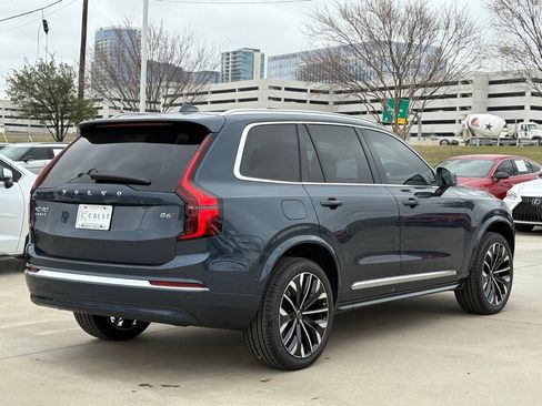 New 2026 Volvo XC90 B6 Plus image 5