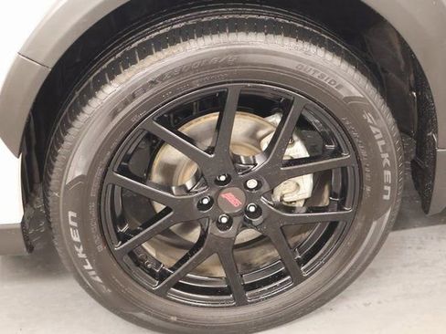 Used 2023 Subaru Crosstrek Hybrid w/ Moonroof Package w/Navigation image 8