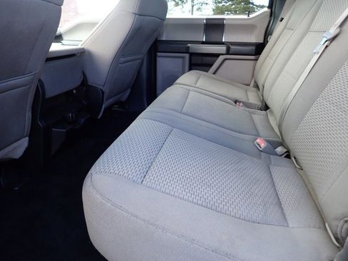 Certified 2017 Ford F150 XLT image 8