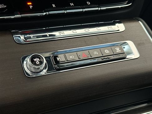 New 2026 Lincoln Aviator Reserve AWD/4WD image 21