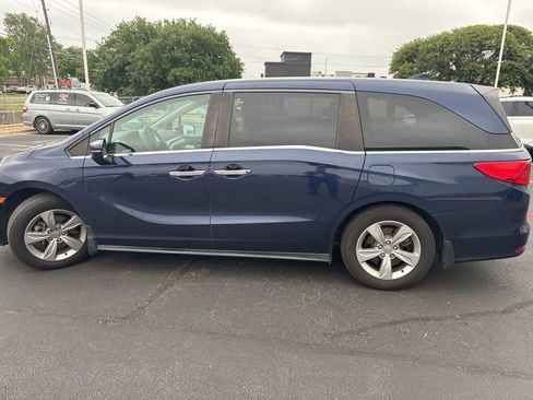 Used 2019 Honda Odyssey EX image 4
