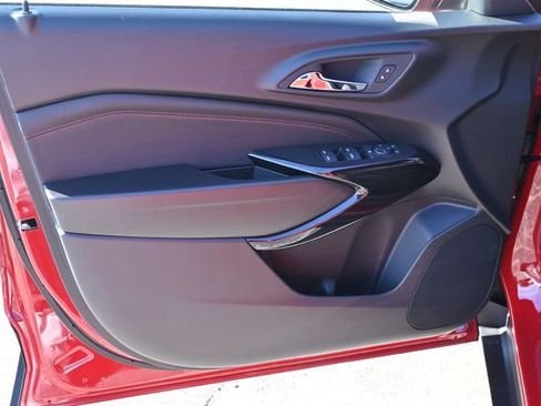 New 2026 Chevrolet Trax RS w/ Sunroof Package image 10