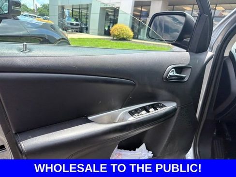 Used 2016 Dodge Journey SXT w/ Premium Group FWD image 8