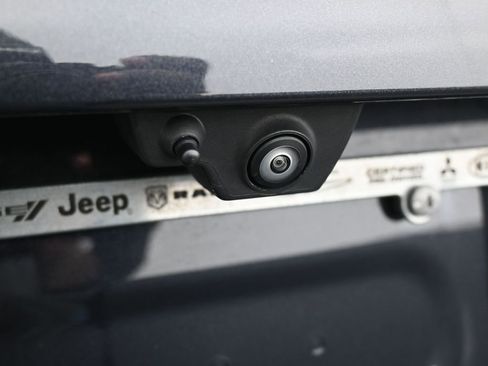 New 2025 Chevrolet Suburban Premier image 37