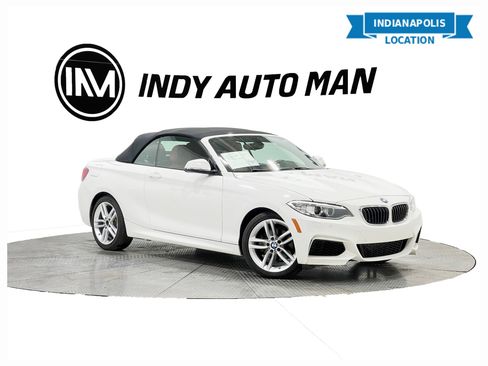 Used 2016 BMW 228i xDrive Convertible image 1