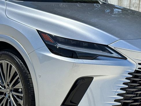 New 2026 Lexus RX 450h AWD image 10