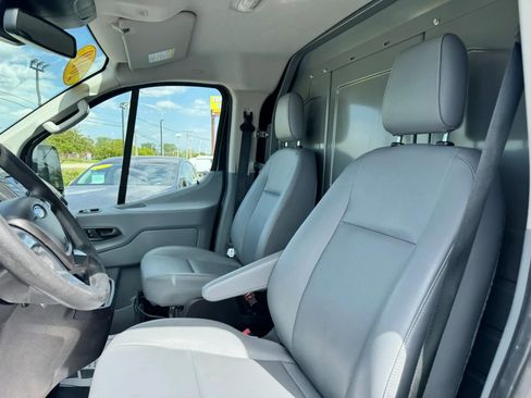 Used 2019 Ford Transit 150 148 Low Roof RWD image 9