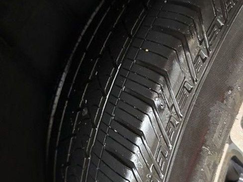 Used 2024 Volkswagen Atlas SEL image 13