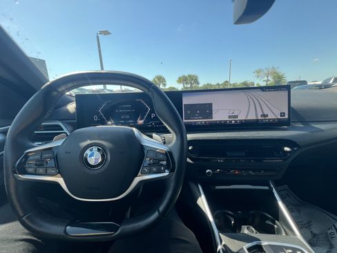 Used 2025 BMW 430i Convertible RWD image 28