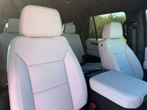 New 2025 Chevrolet Tahoe Premier AWD/4WD image 9