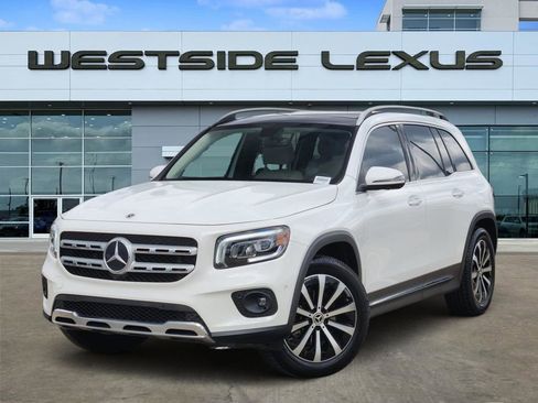Used 2021 Mercedes-Benz GLB 250 image 1