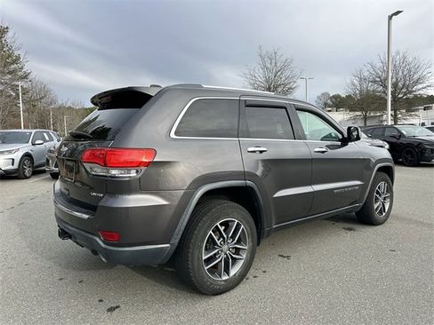 Used 2017 Jeep Grand Cherokee Limited w/ Trailer Tow Group IV image 5