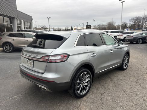 Certified 2022 Lincoln Nautilus Reserve w/ Cargo Utility Package image 7