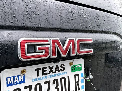 Used 2019 GMC Yukon SLT image 30