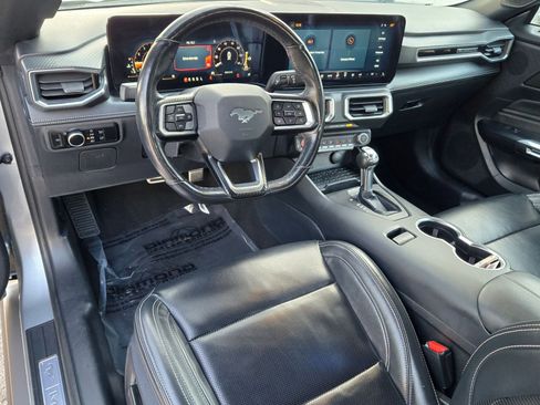 Used 2024 Ford Mustang Premium image 11