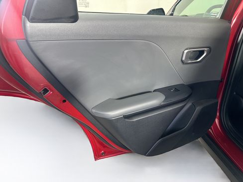 Used 2025 Kia K4 FWD image 25